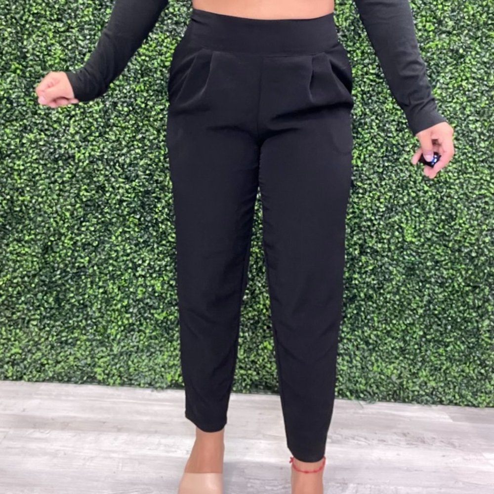 Forever 21 High-Waisted Black Slacks